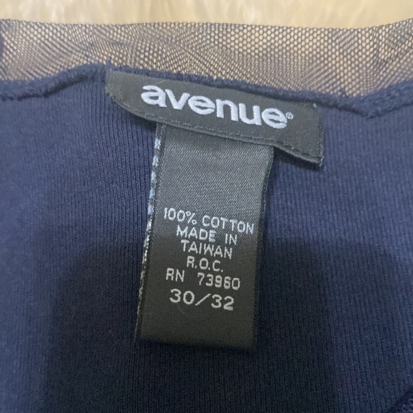 V neck top set of two - Picture 9 of 14